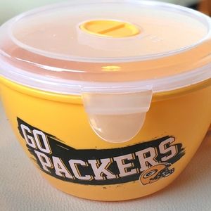 NWOT Packers Tailgater Packer with Handle